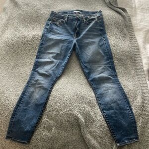 Lightly used good American jeans size 30